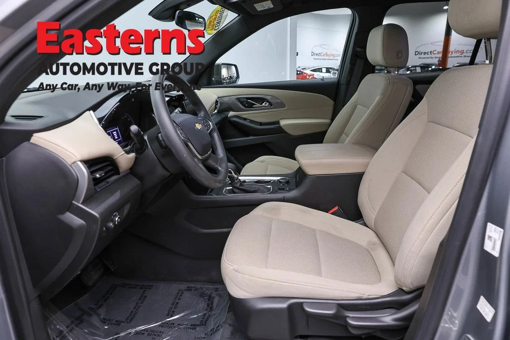 Used 2023 Gray Chevrolet LS image 13