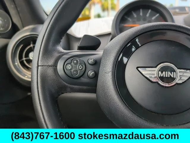 Used 2016 Blue MINI Base image 24