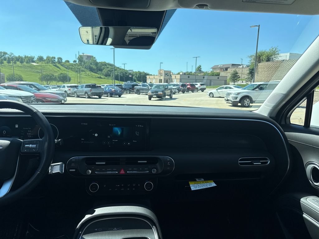 New 2026 White Hyundai SEL image 17