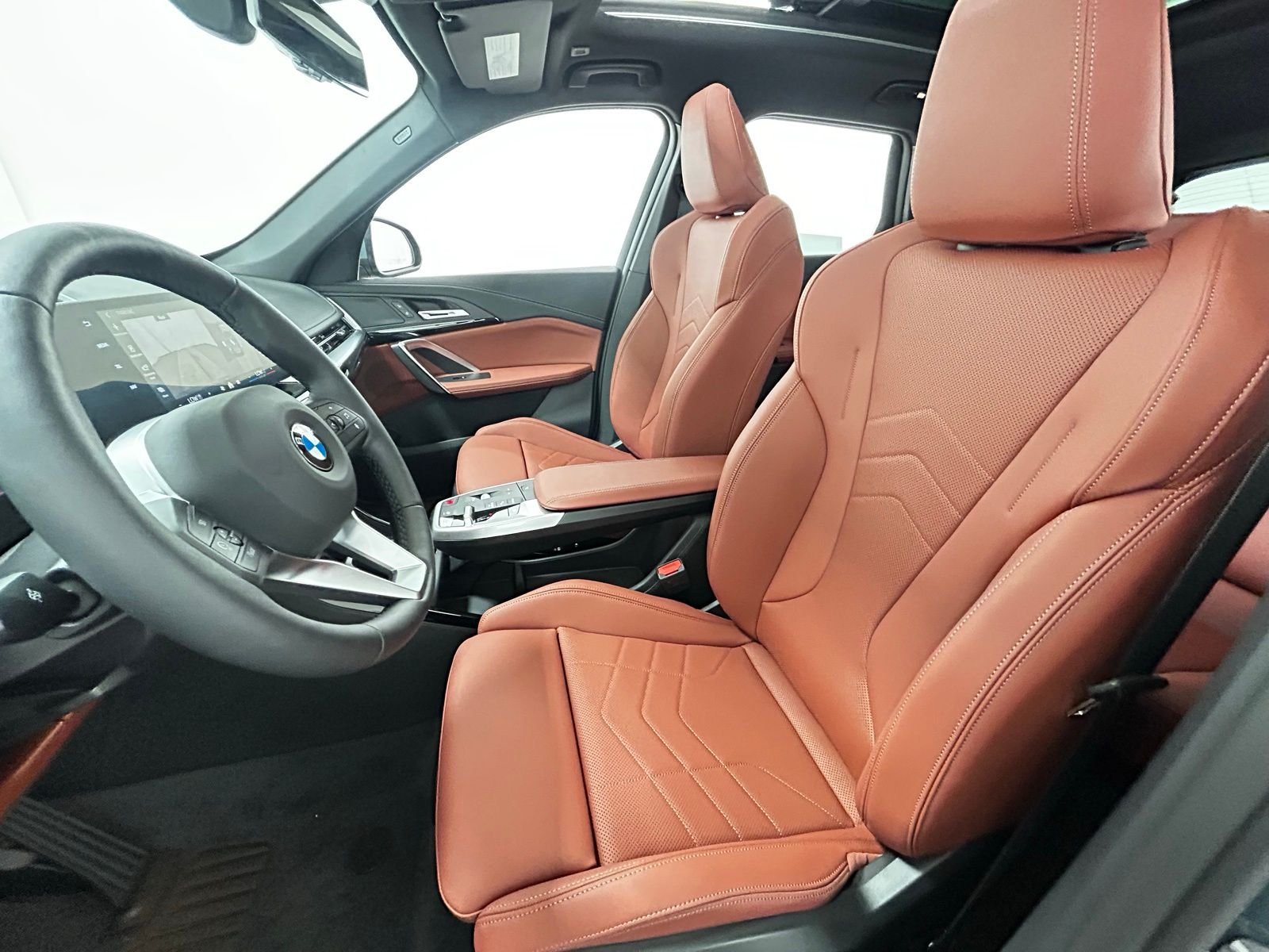 New 2026 Cape York Green Metallic BMW xDrive28i image 46