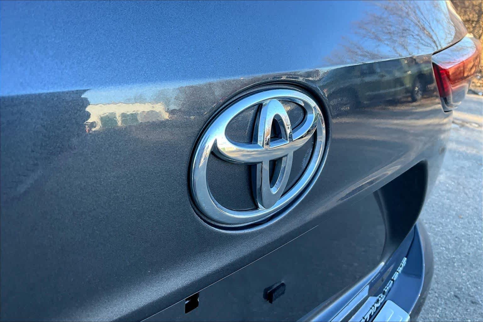 2023 Toyota Highlander Platinum - Photo 30