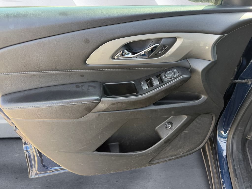 Used 2023 Blue Chevrolet LT image 11