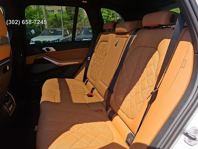 New 2026 Mineral White Metallic BMW xDrive50e image 9