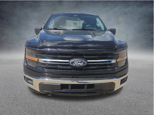 Used 2024 Black Ford XLT image 2