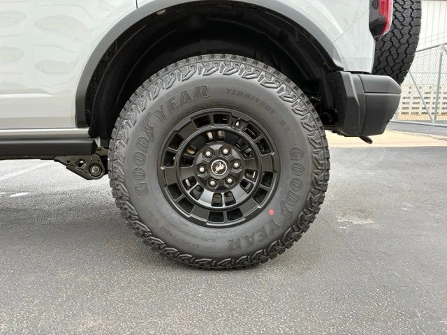 New 2026 White Ford Badlands image 17