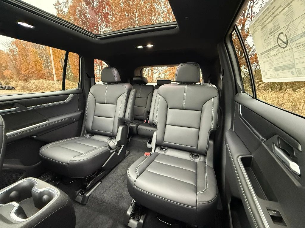 2026 GMC Acadia Elevation - Photo 24