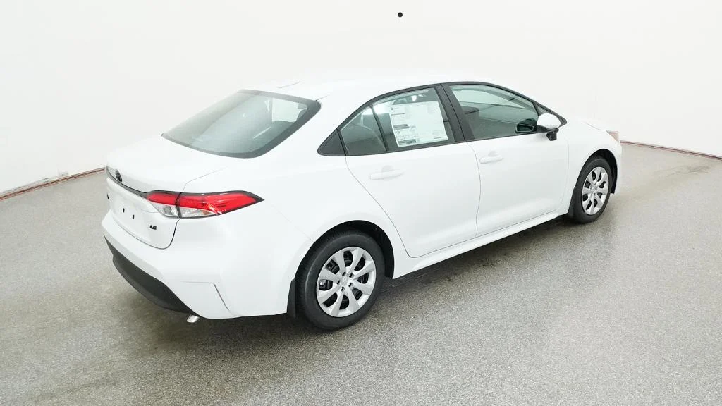 New 2026 Wind Chill Pearl Toyota LE image 18