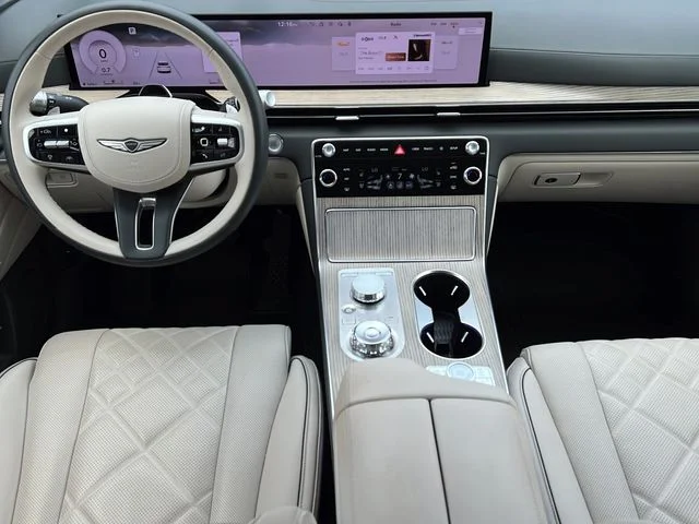 Used 2025 White Genesis 3.5T Prestige image 11