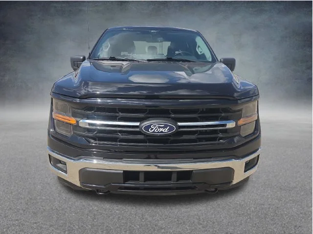 Used 2024 Black Ford XLT image 2