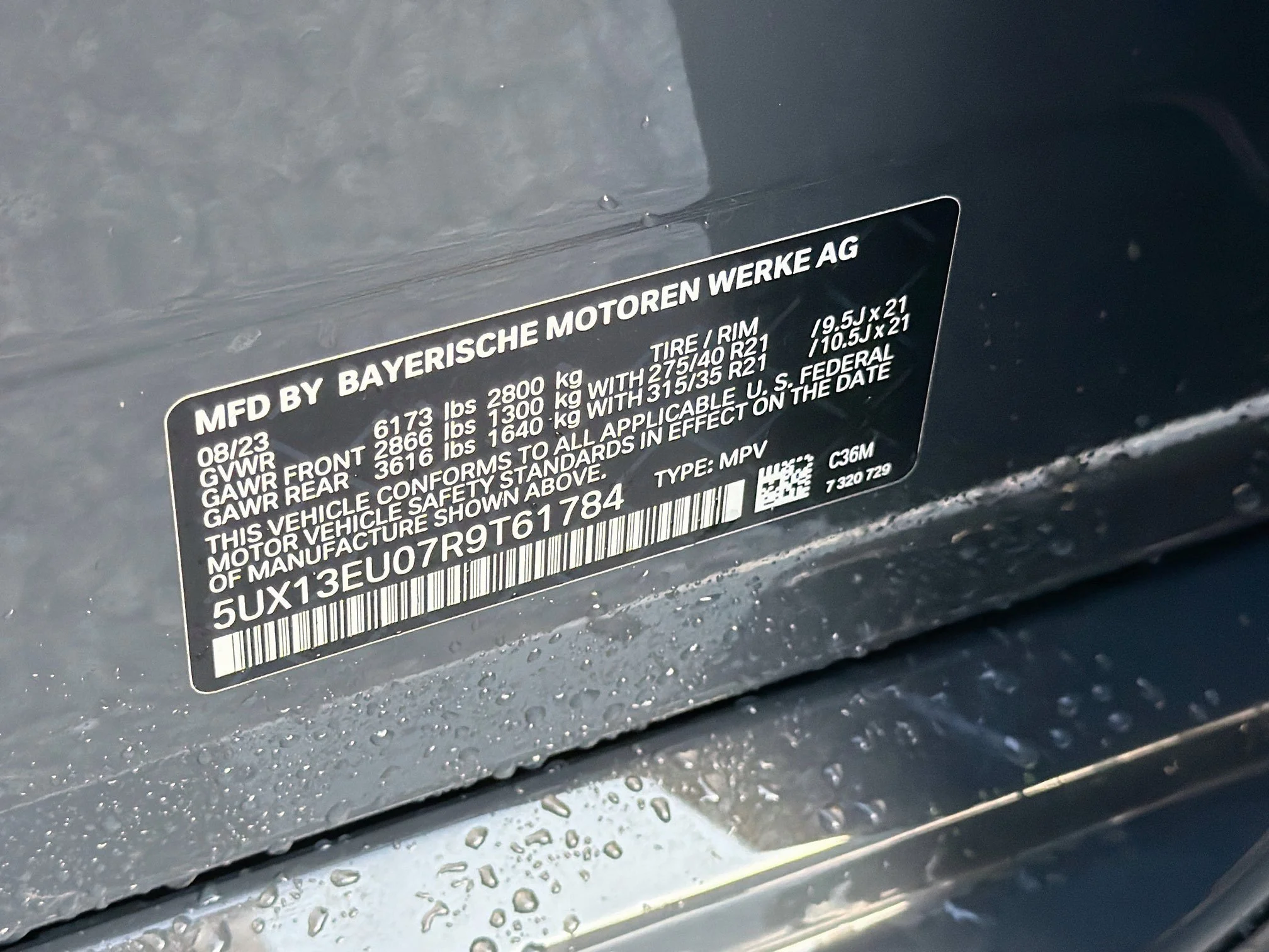 Used 2024 Dravit Grey Metallic BMW sDrive40i image 45