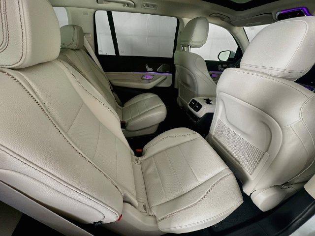 New 2027 Polar White Mercedes-Benz GLS 450 image 28