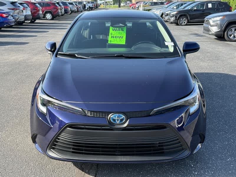 Used 2025 Blueprint Toyota Hybrid LE image 9