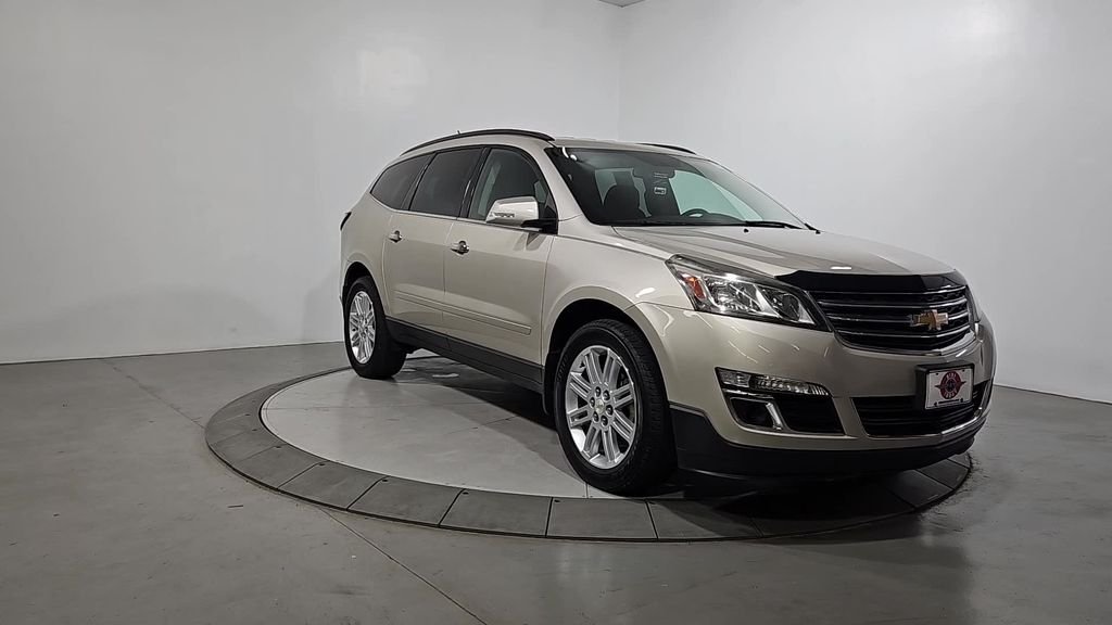 Used 2015 Gold Chevrolet LT image 8