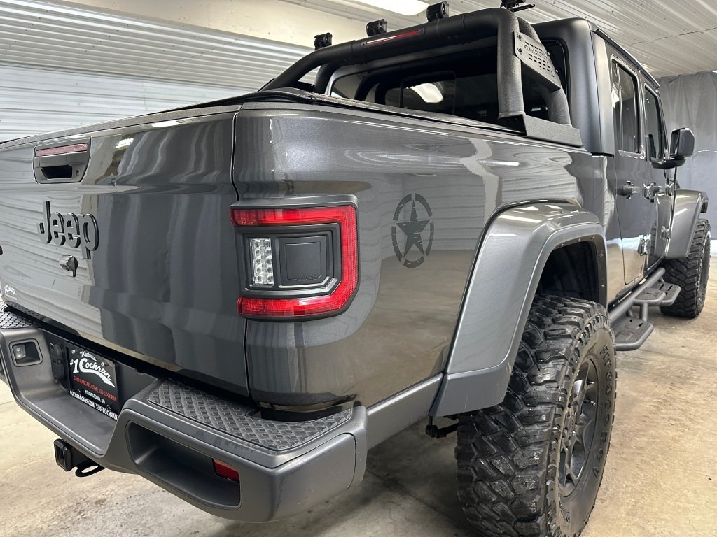 Certified Used 2023 Granite Crystal Metallic Clear Coat Jeep Willys image 23