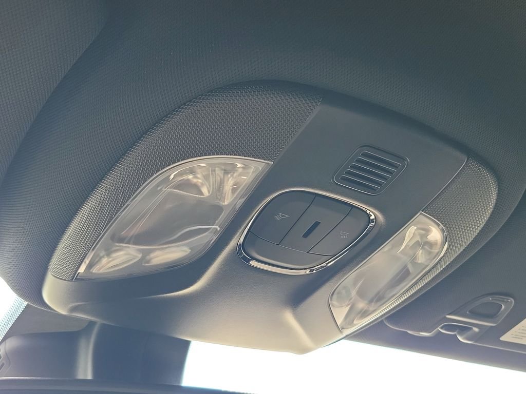 New 2026 Fathom Blue Pearl Coat Jeep Latitude image 23