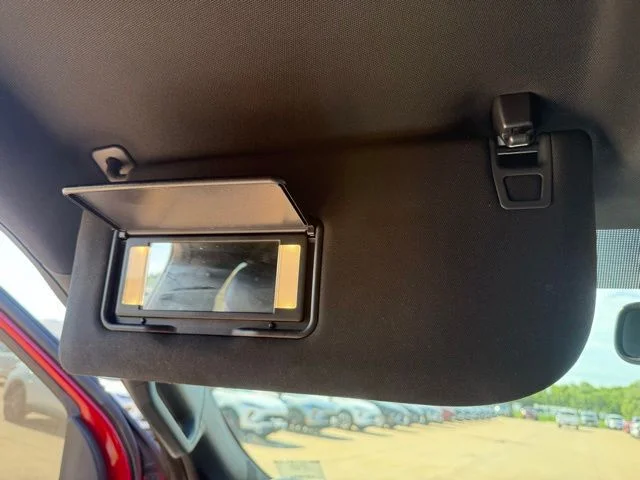 Used 2019  Ford  image 31