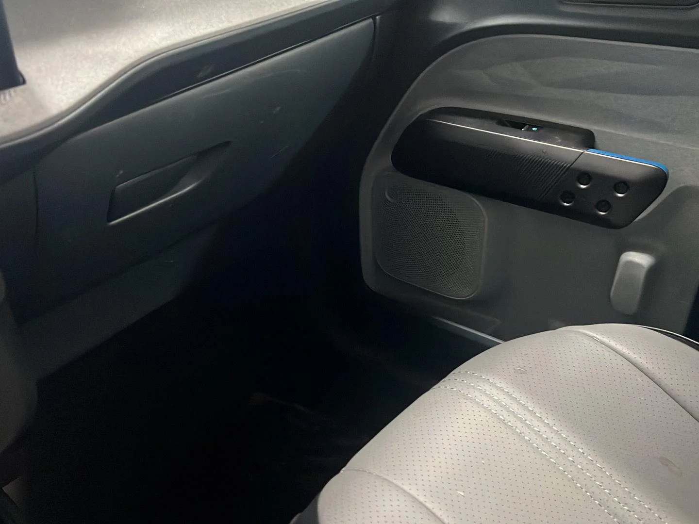 Used 2025 Eruption Green Ford XLT image 22