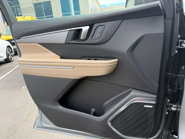 Used 2025 Gray Buick Preferred image 13
