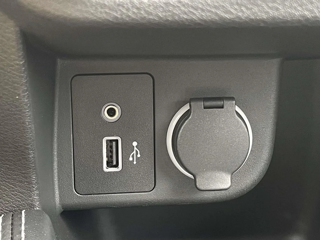 2018 Nissan Kicks SR - Photo 19