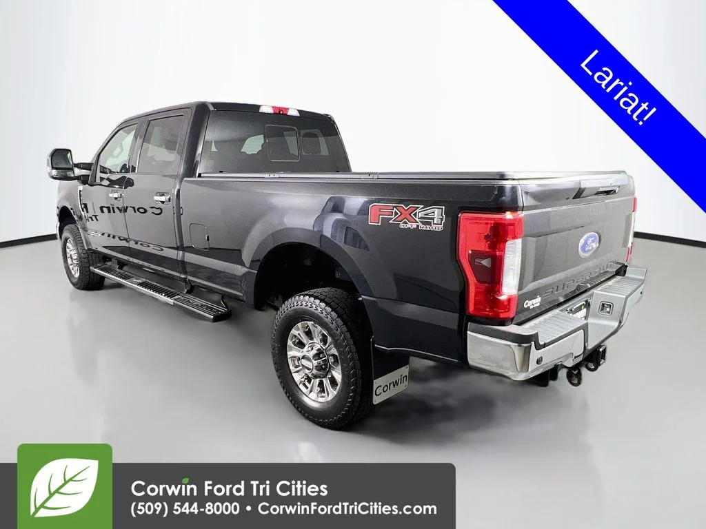 Used 2017 Shadow Black Ford Lariat image 11