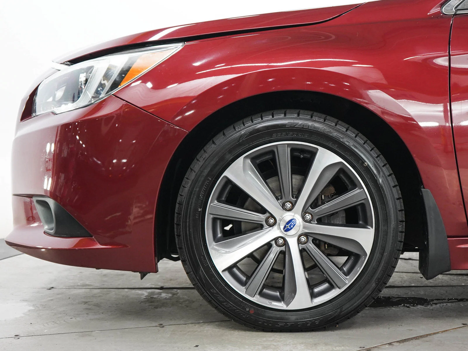 Used 2017 Venetian Red Pearl Subaru 2.5i Limited image 29