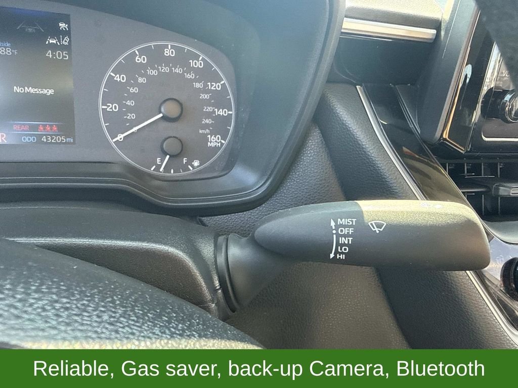 Used 2025 White Toyota LE image 29
