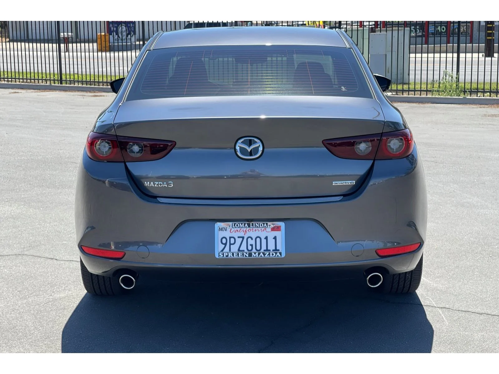 Used 2025 Machine Gray Metallic Mazda Select image 5