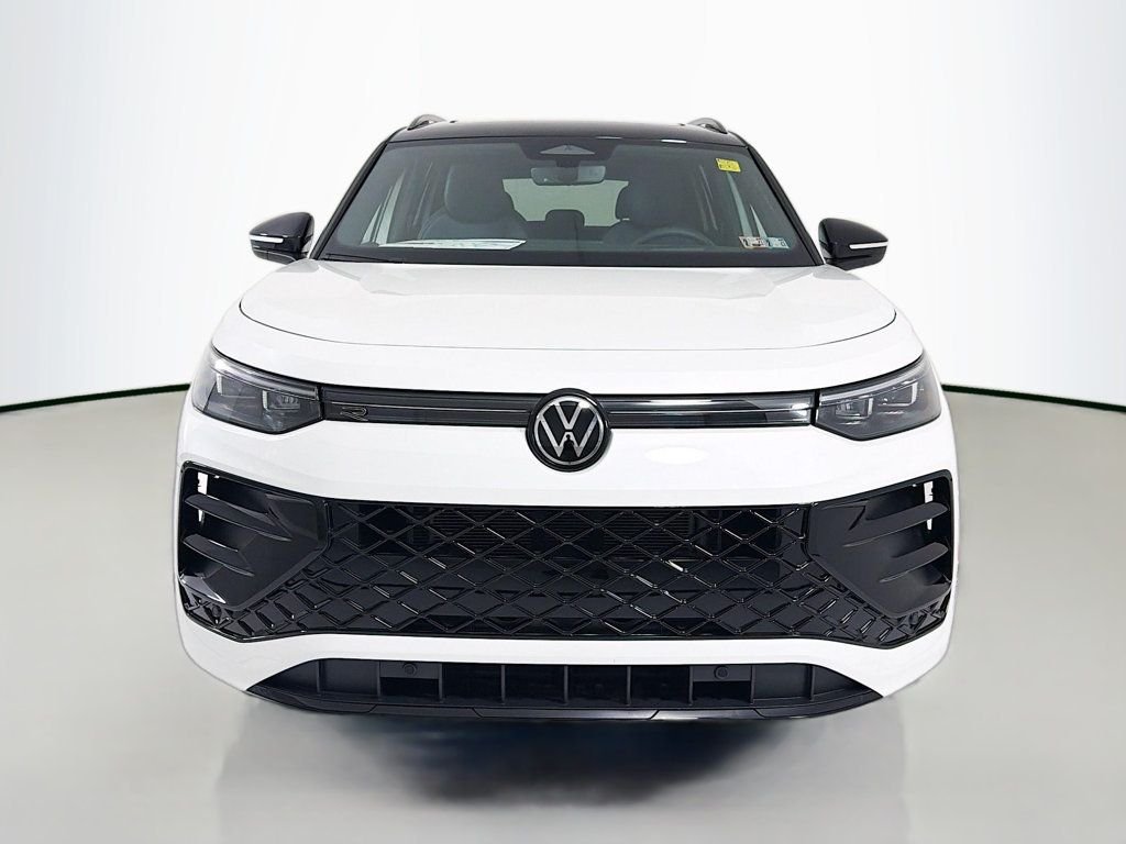 New 2026 Opal White w/Deep Black Roof Volkswagen 2.0T SE R-Line Black 4MOTION image 2