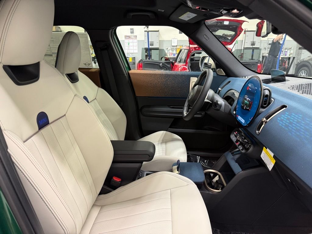 2025 MINI Countryman S - Photo 29