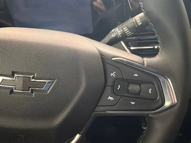 New 2026 Cacti Green Chevrolet ACTIV image 35