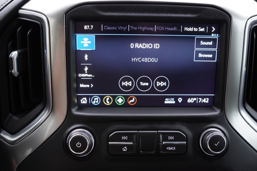 Used 2019 SHADOW GRAY METALLIC Chevrolet LTZ image 27