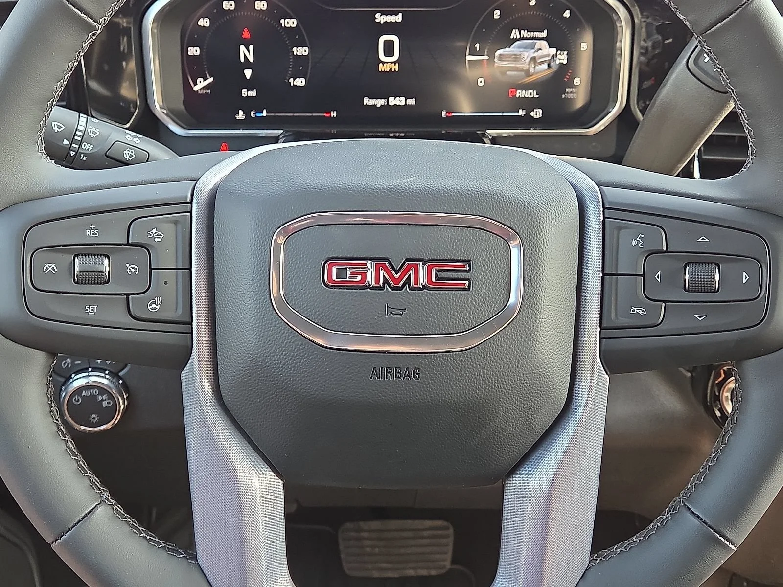 2026 GMC Sierra 1500 SLE - Photo 13