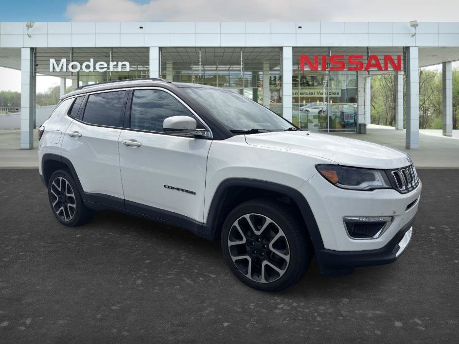 Used 2018 White Clearcoat Jeep Limited image 7
