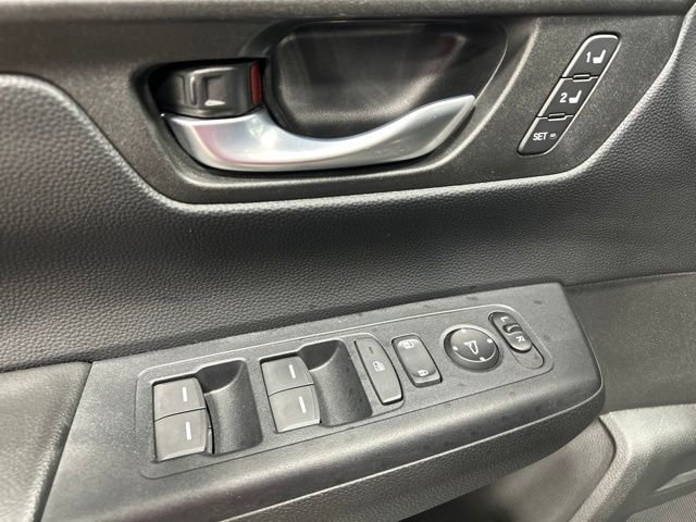 2025 Honda CR-V Sport-L - Photo 25