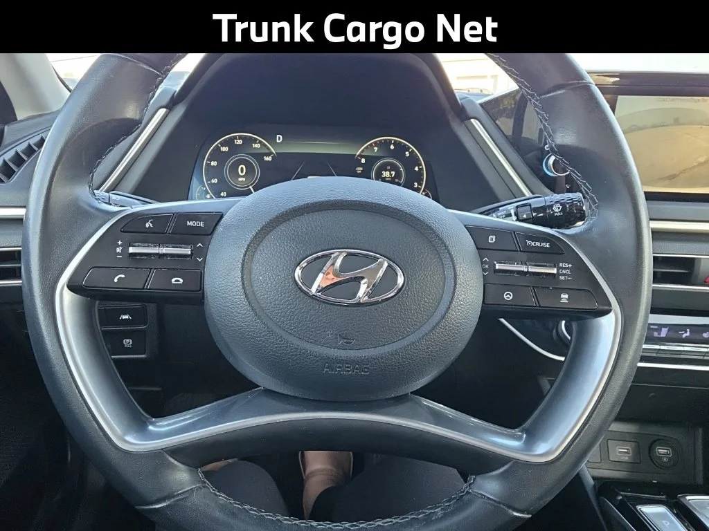Used 2023 Silver Hyundai SEL image 15