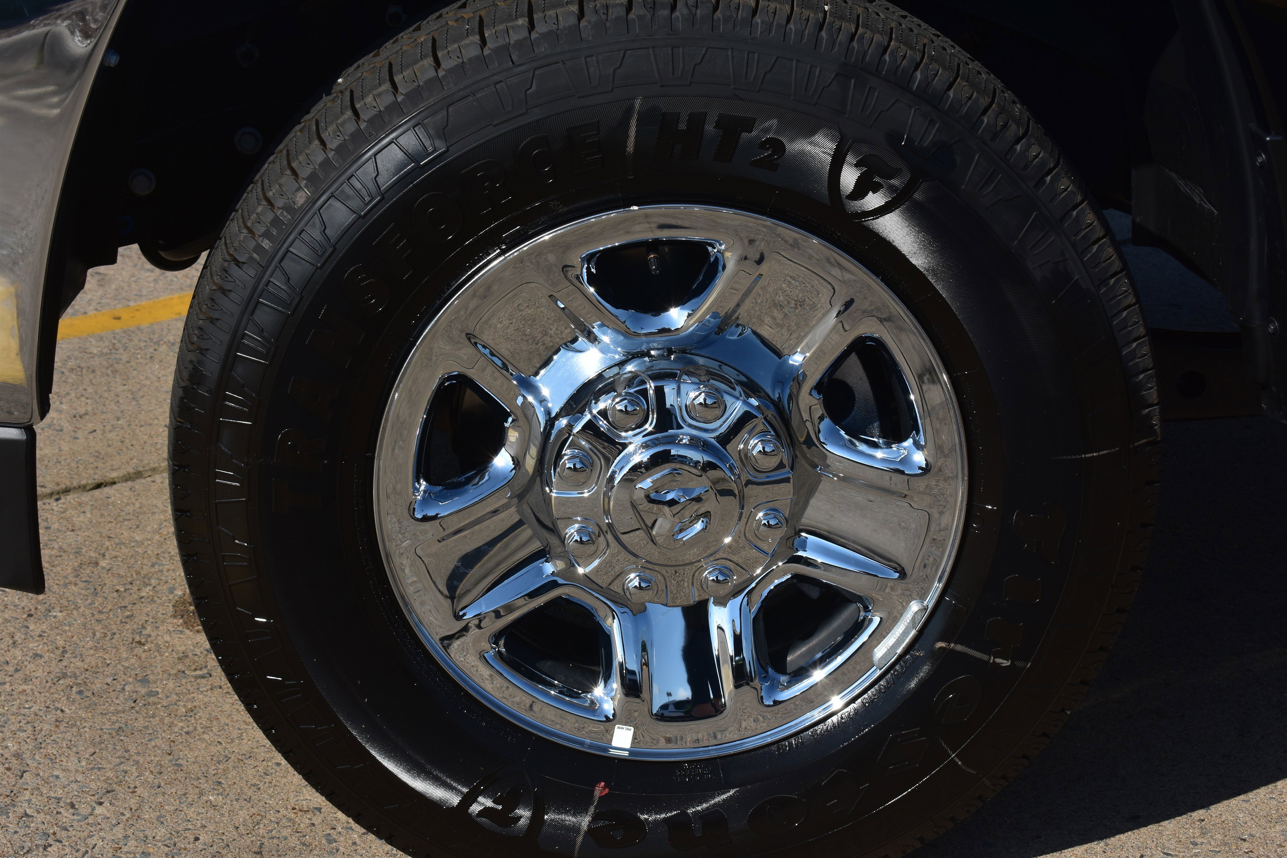 New 2026 Diamond Black Crystal Pearlcoat RAM Tradesman image 10