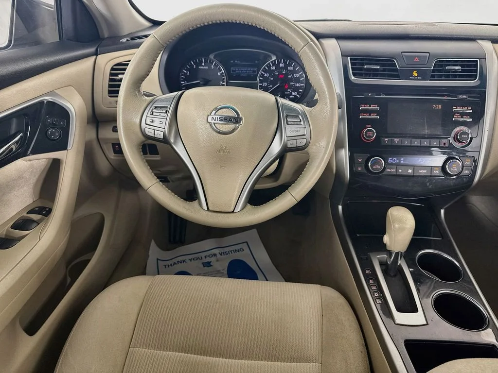Used 2013 Beige Nissan 2.5 SV image 26