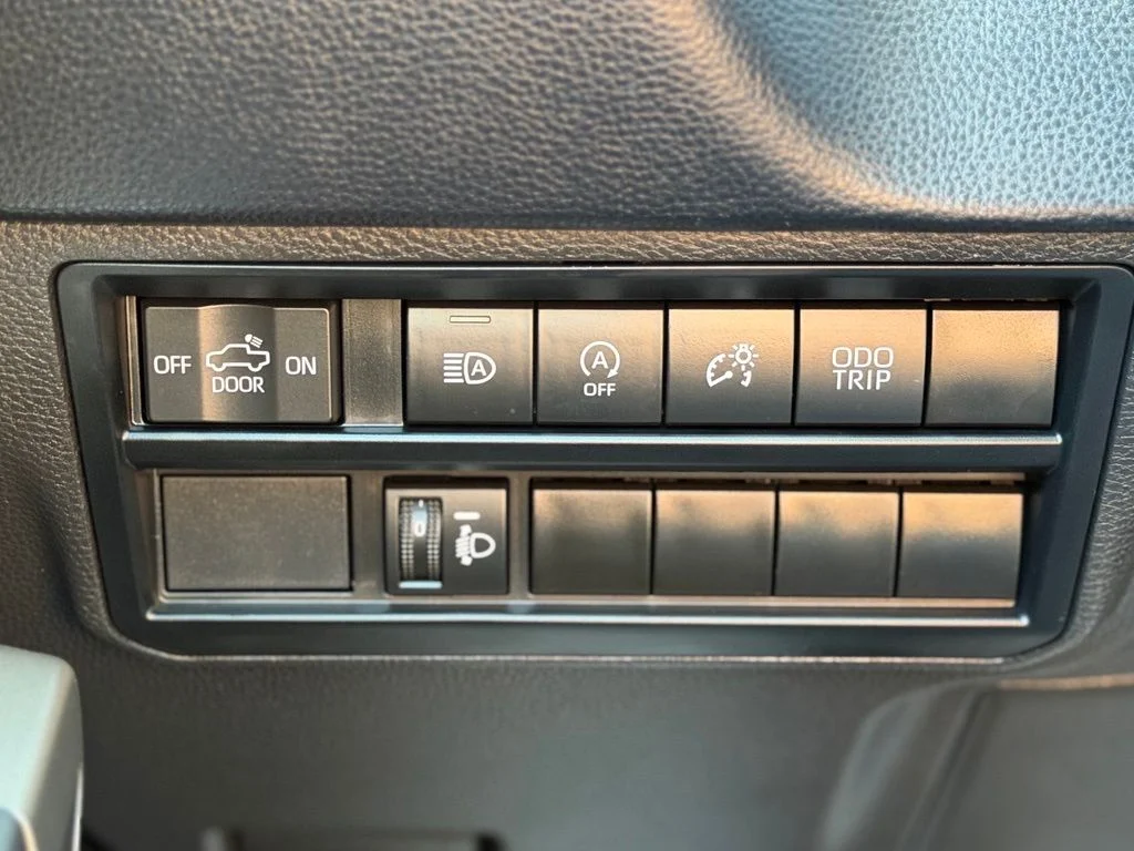 Used 2024 White Toyota SR5 image 26