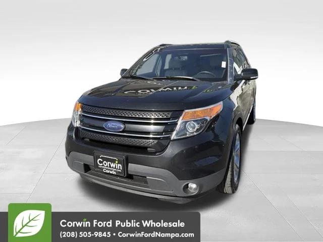 Used 2013 Black Ford Limited image 1