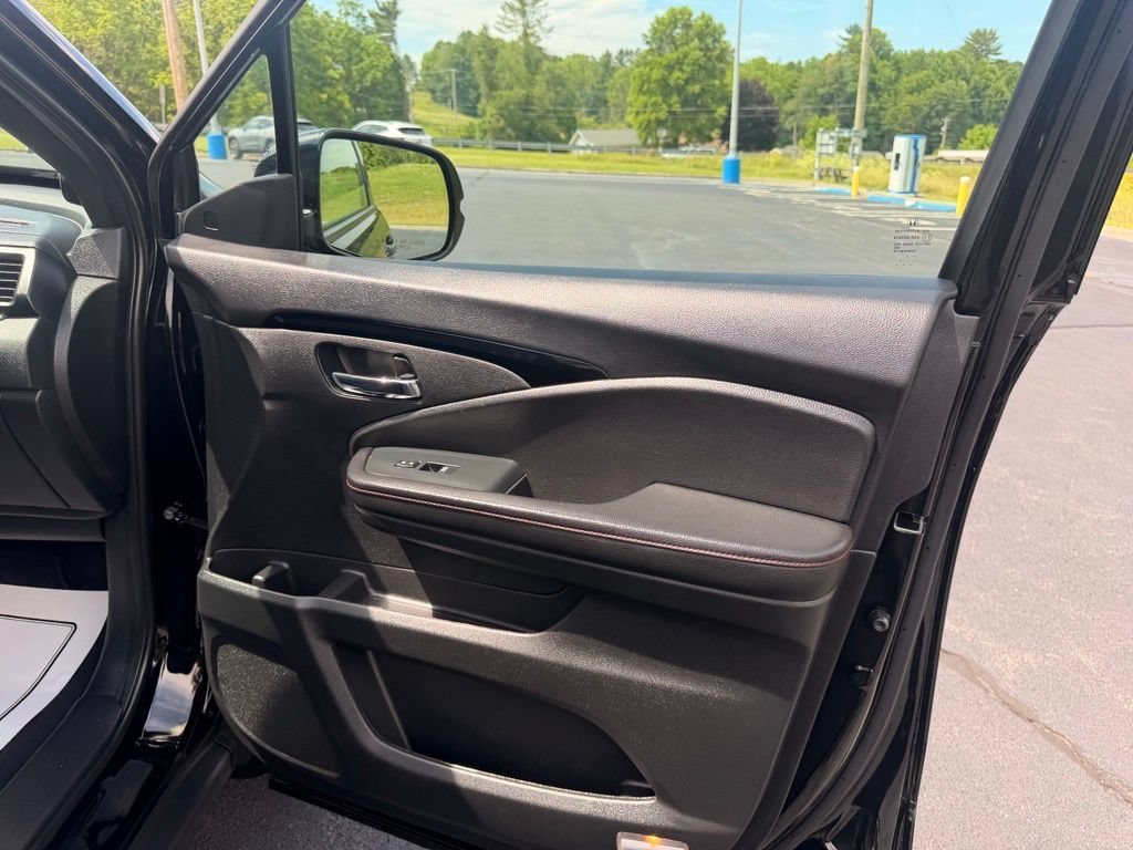 Used 2023 Black Honda Black Edition image 43