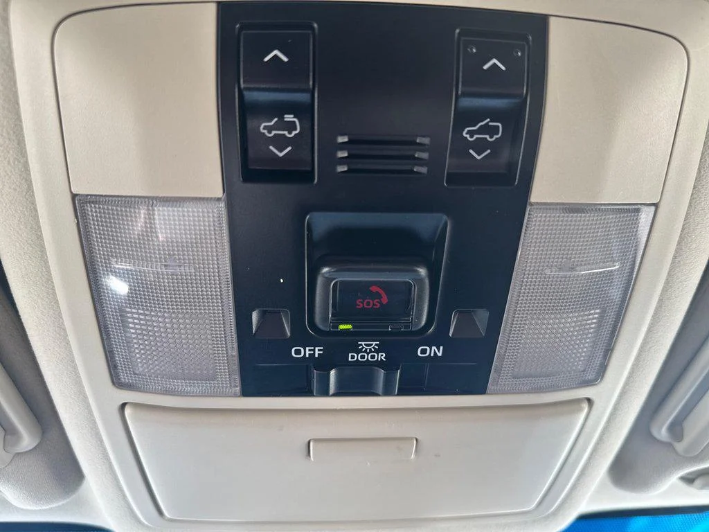Used 2023 Nebula Gray Pearl Lexus GX 460 Premium 4WD image 25