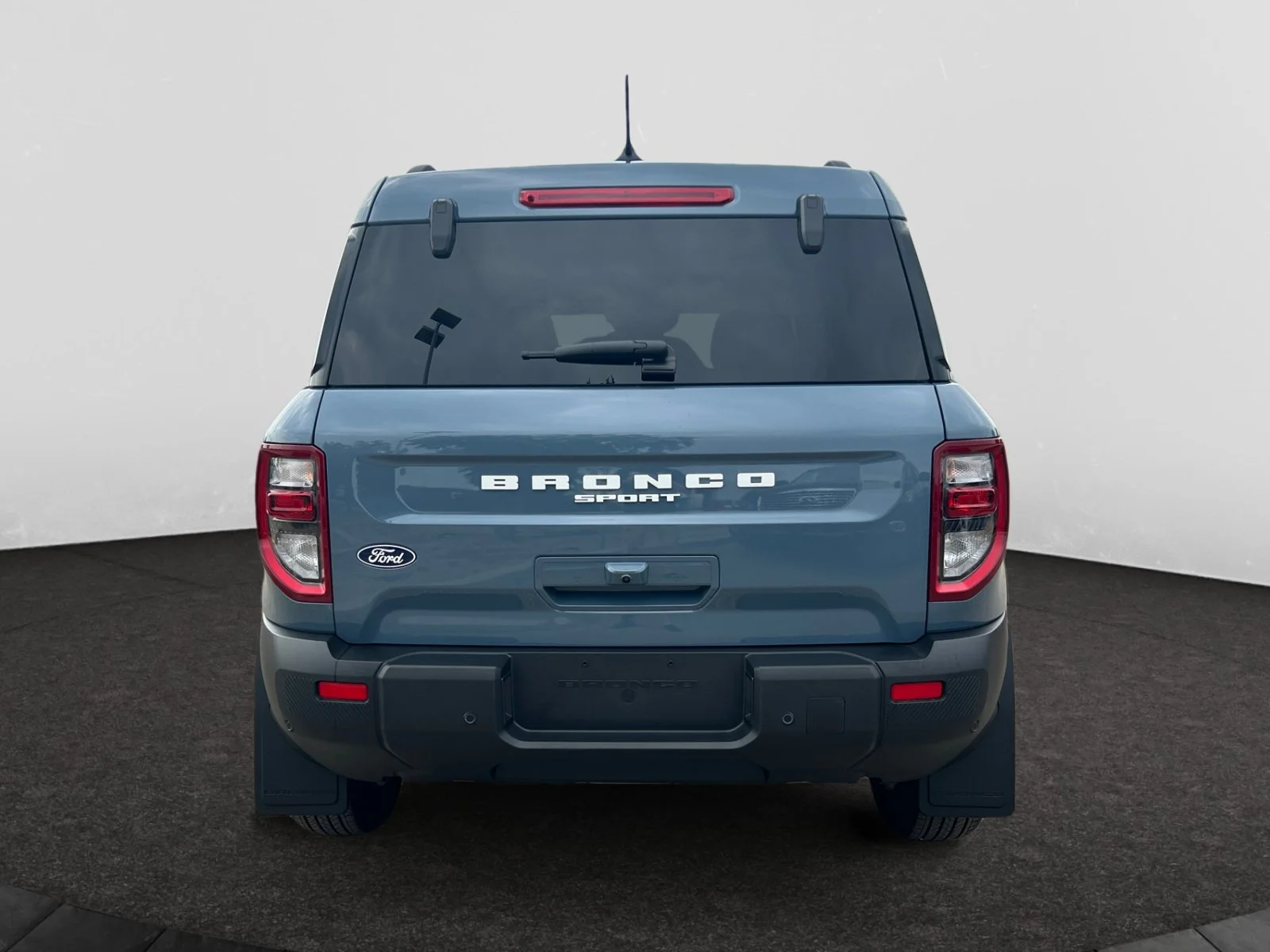 New 2026 Azure Grey Metallic Tri-Coat Ford Big Bend image 4