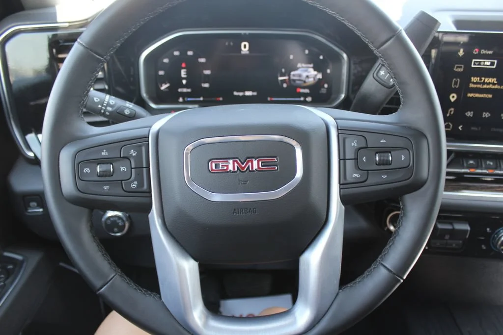 New 2026 Summit White GMC SLE image 15