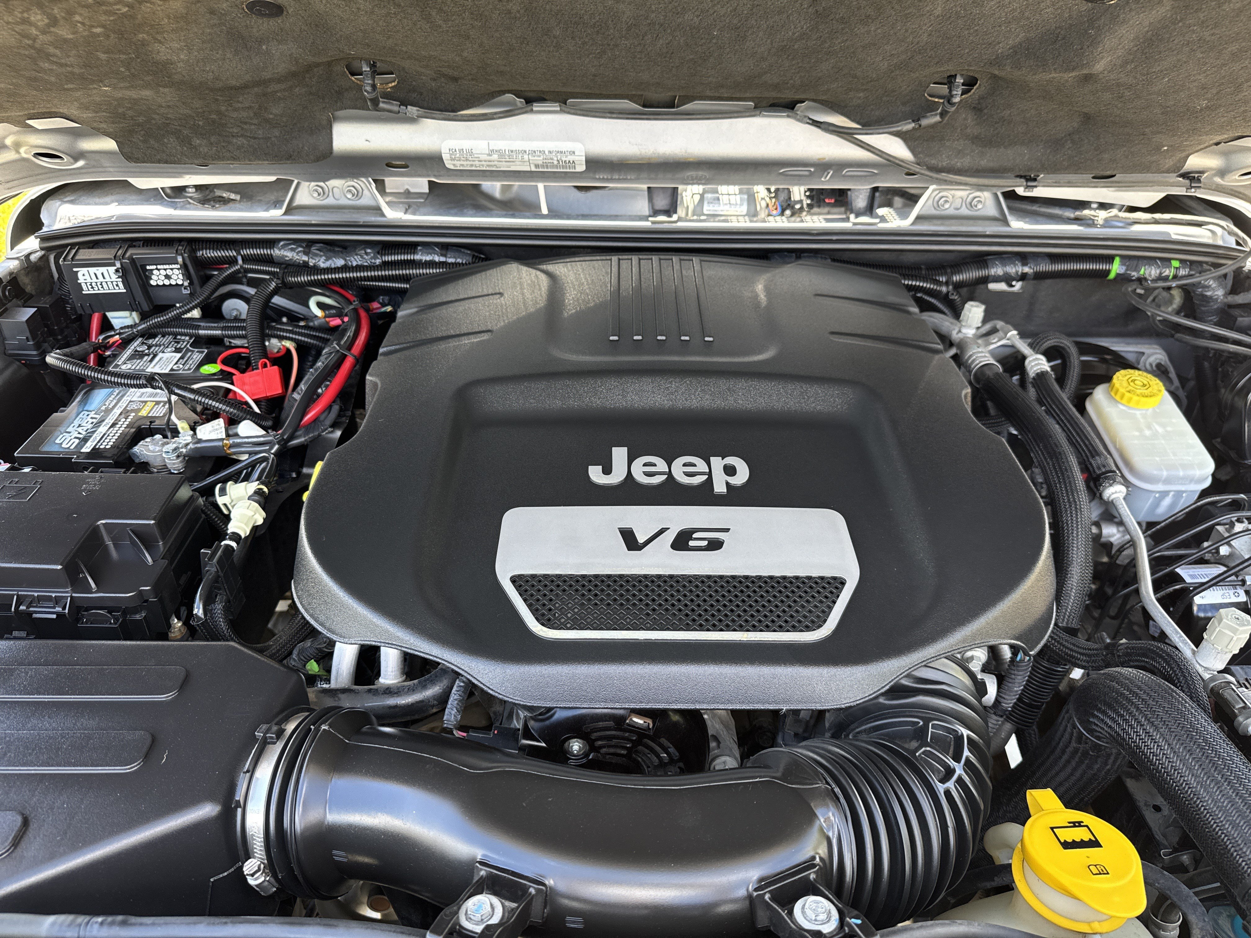 Used 2018 Silver Jeep Rubicon 4x4 image 20