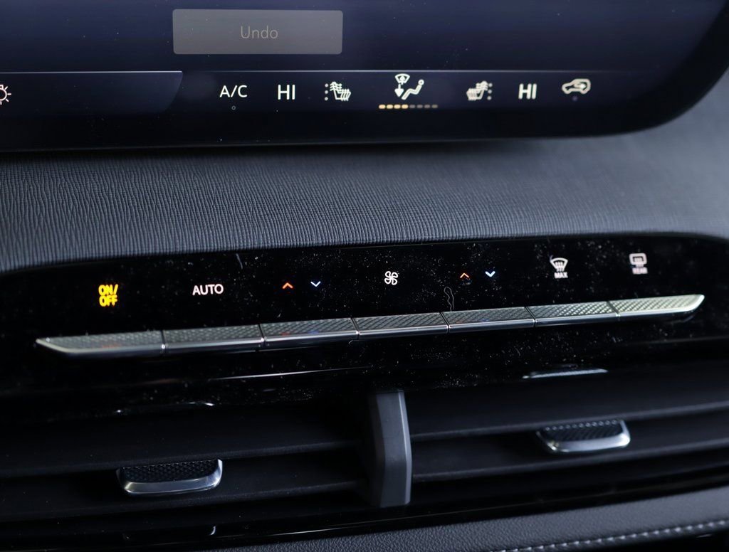 2026 Buick Enclave Sport Touring - Photo 20