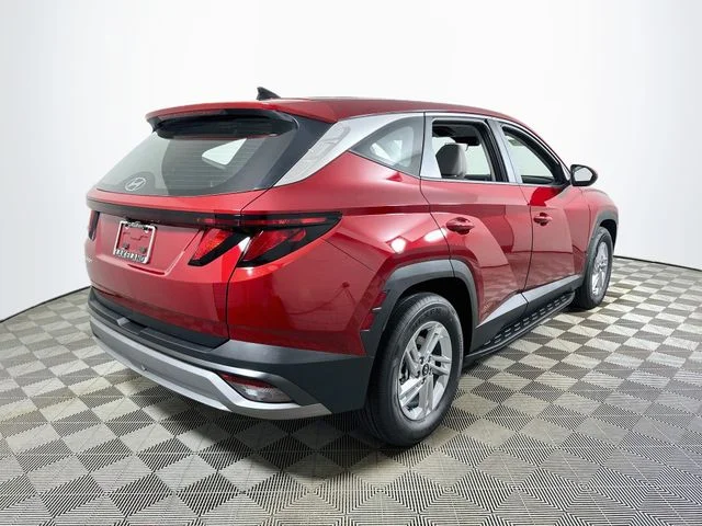 New 2026 Hyundai TUCSON SE