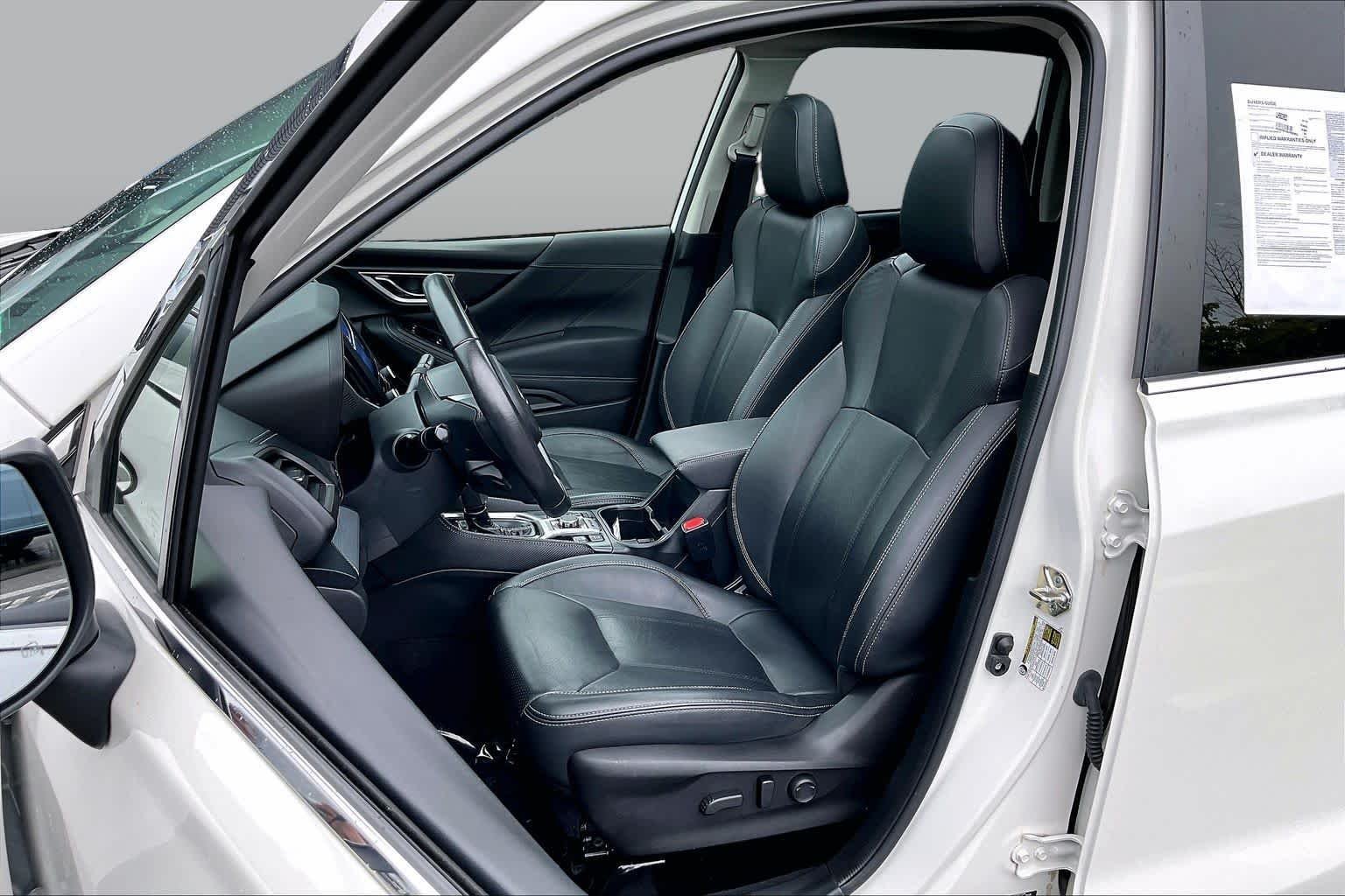Used 2020 Crystal White Pearl Subaru Limited image 8