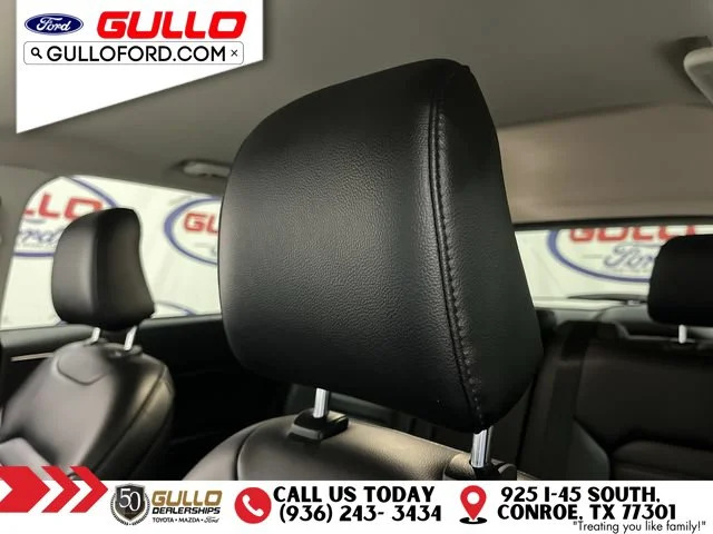 Used 2024 Blue Metallic Ford SEL image 17