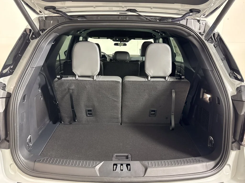 New 2027 White Ford Active image 23