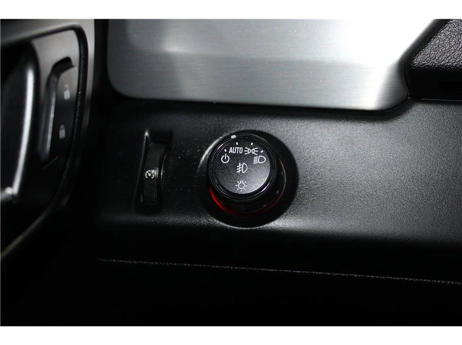Used 2015 Onyx Black GMC SLT image 32